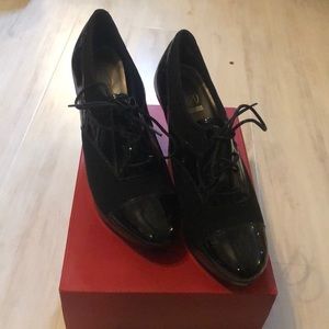 Impo sexy oxford style heels